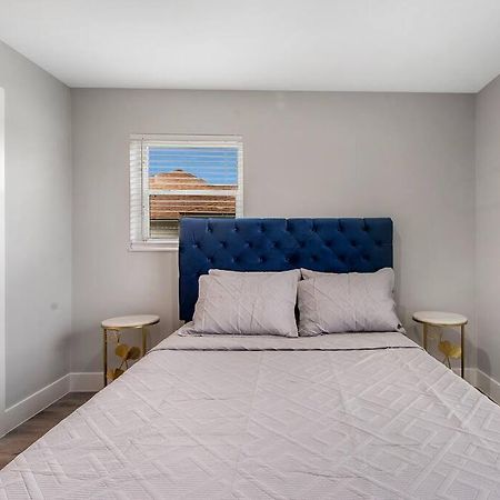 Modern Getaway Near The Beach With Room For A Boat West Palm Beach Eksteriør bilde